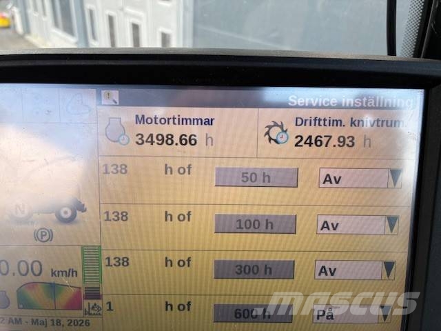 New Holland FR 650 علافات ذاتية الدفع
