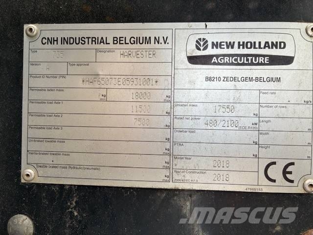 New Holland FR 650 علافات ذاتية الدفع