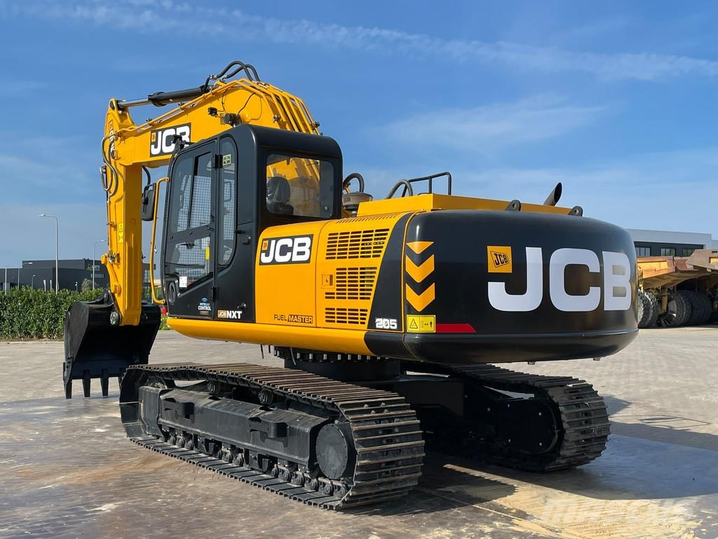 JCB 205 حفارات زحافة