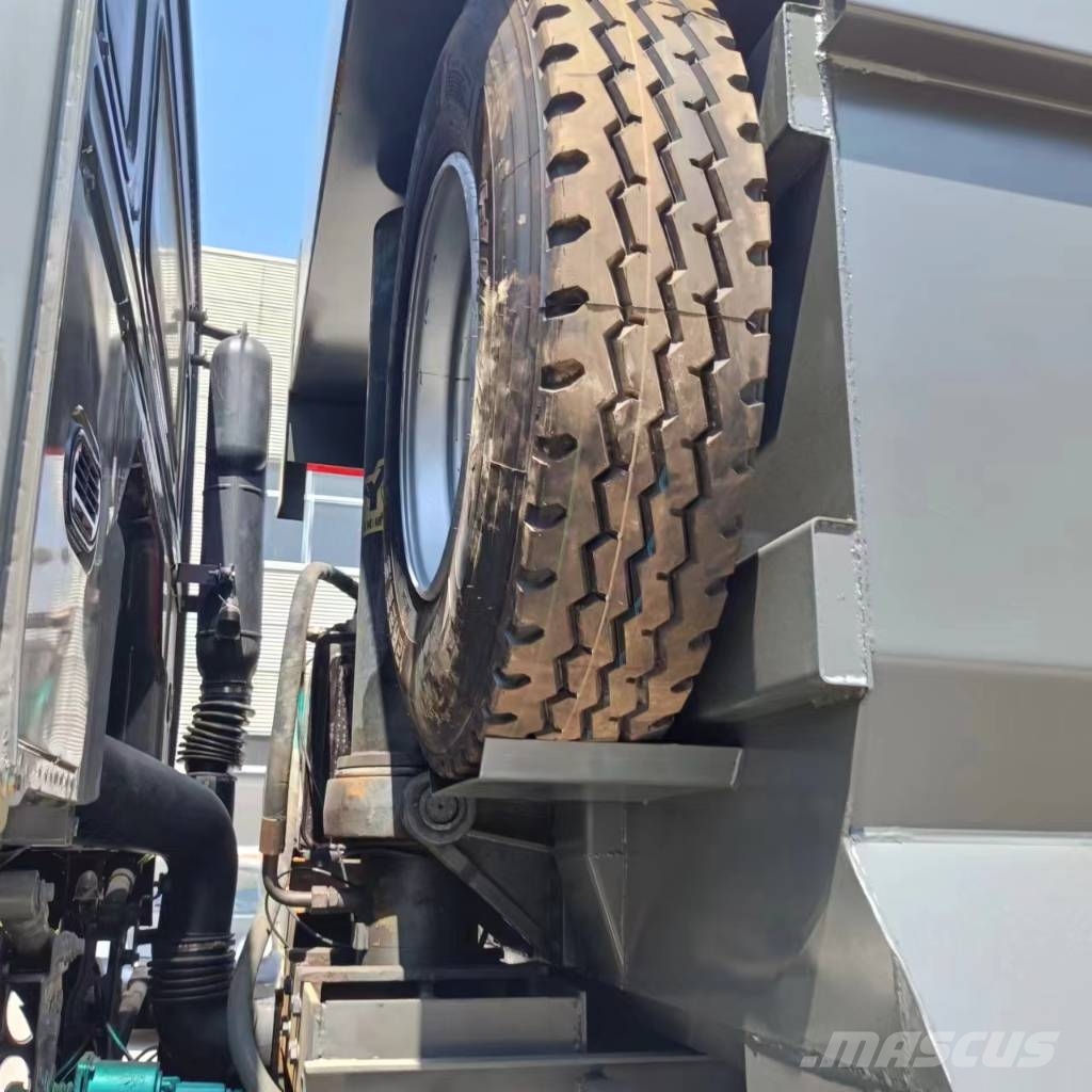 Howo 371 6x4 ダンプ