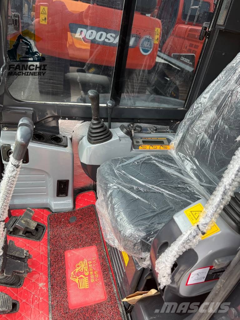 Kubota U 55-4 履带挖掘机