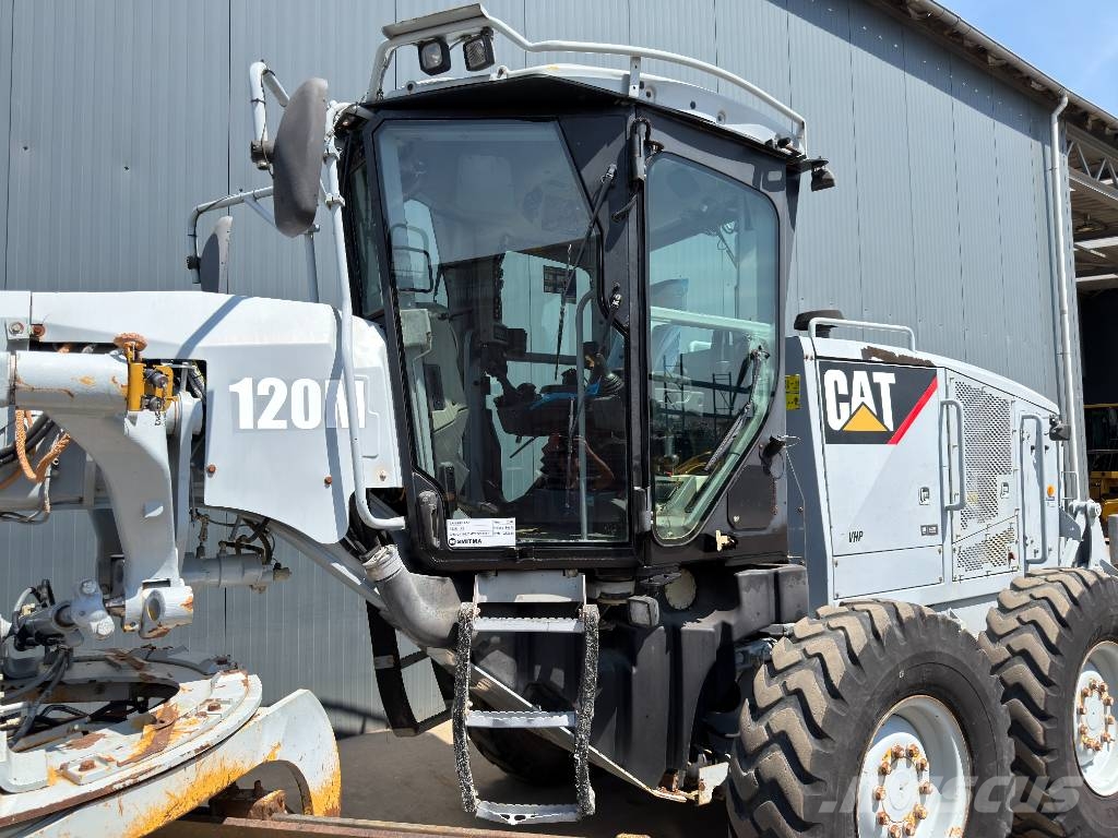 CAT 120M - CE Tiehöylät