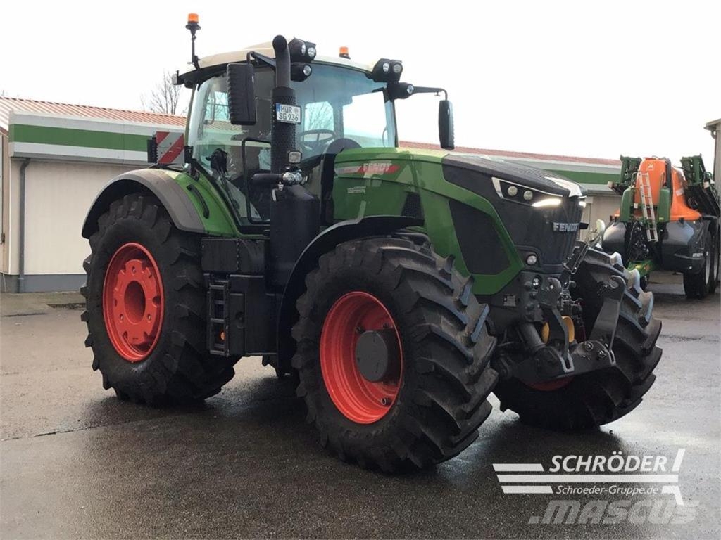 Fendt 936 VARIO GEN7 PROFI PLUS Tractors
