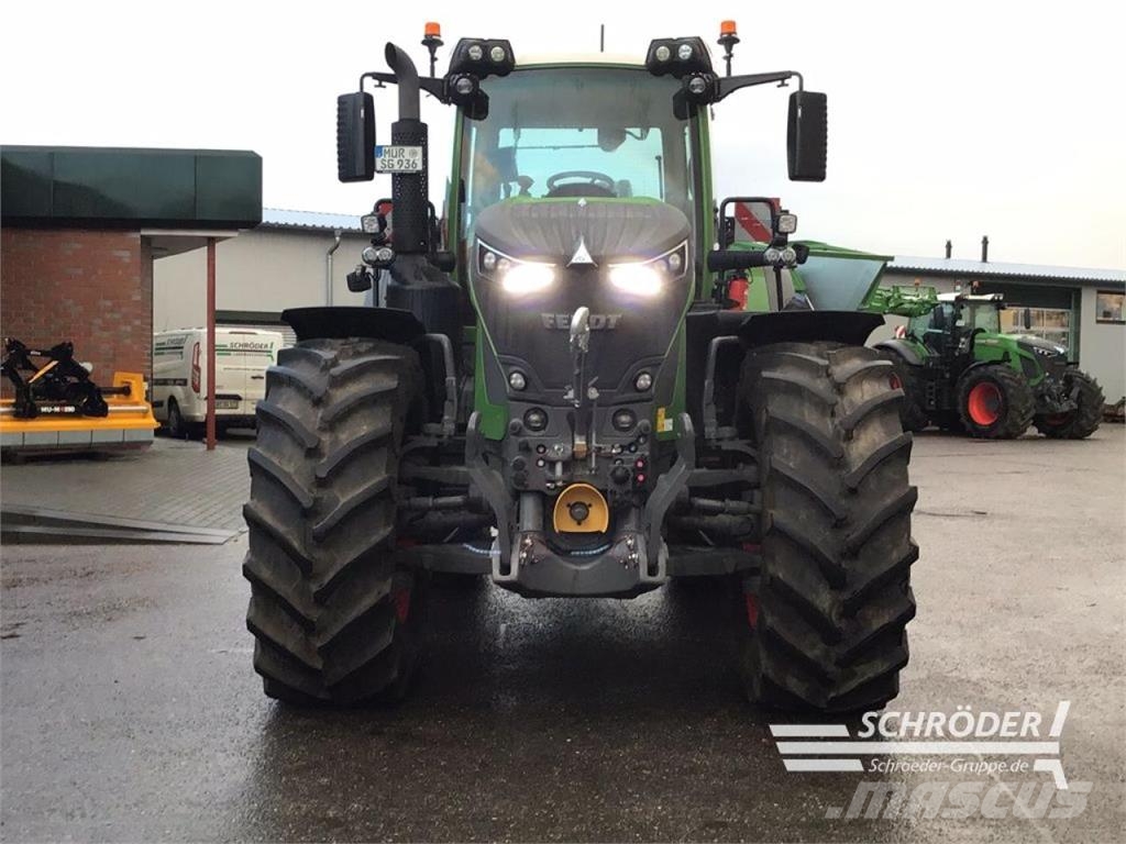 Fendt 936 VARIO GEN7 PROFI PLUS Tractors