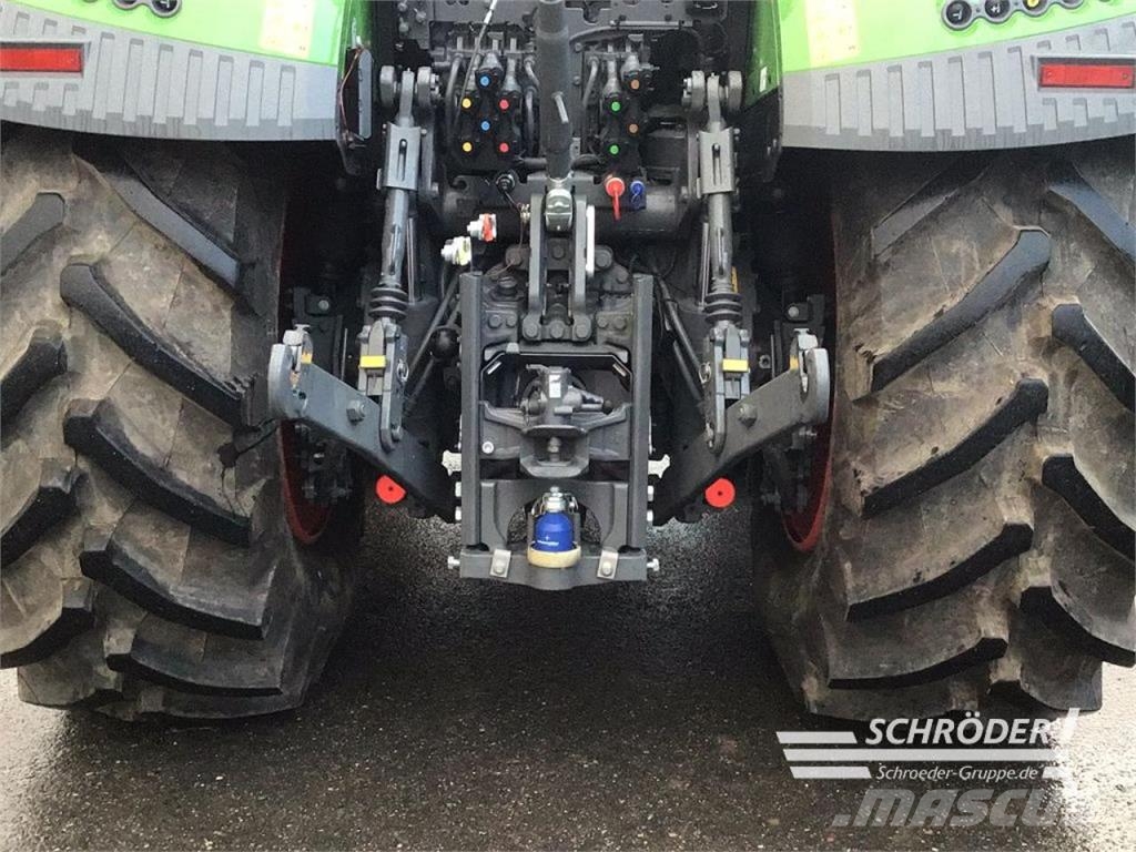 Fendt 936 VARIO GEN7 PROFI PLUS Tractors