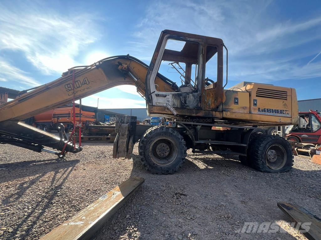 Liebherr A904 Litronic Wielgraafmachines