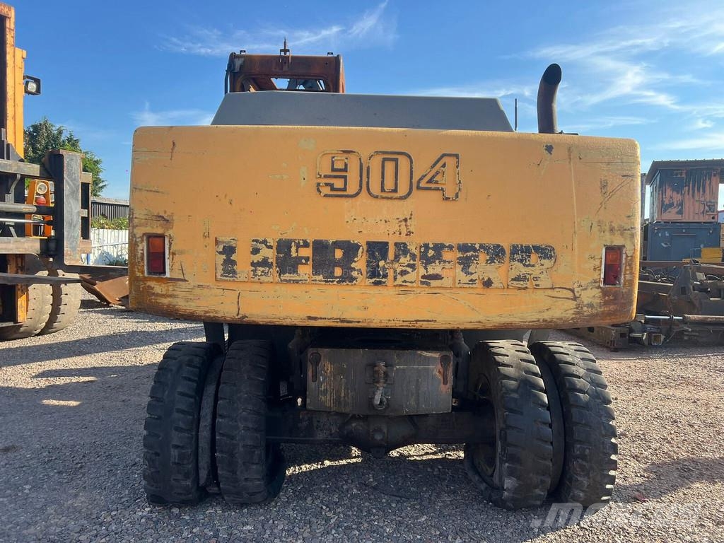 Liebherr A904 Litronic Wielgraafmachines