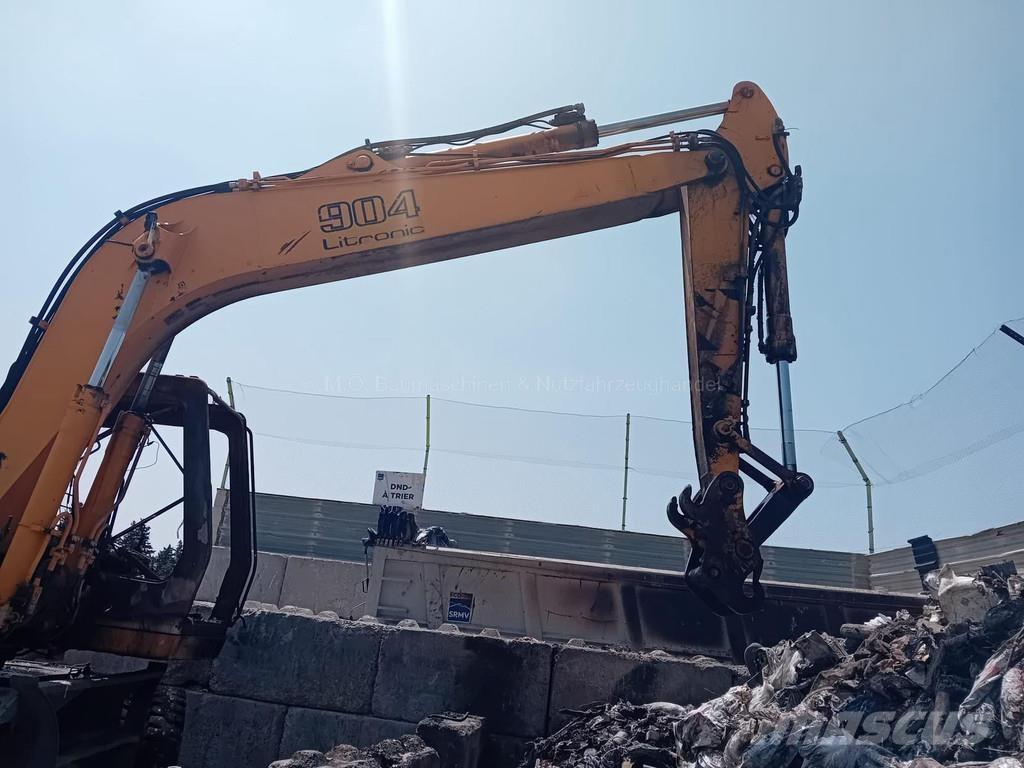 Liebherr A904 Litronic Wielgraafmachines
