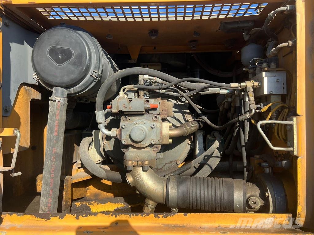 Liebherr A904 Litronic Wielgraafmachines