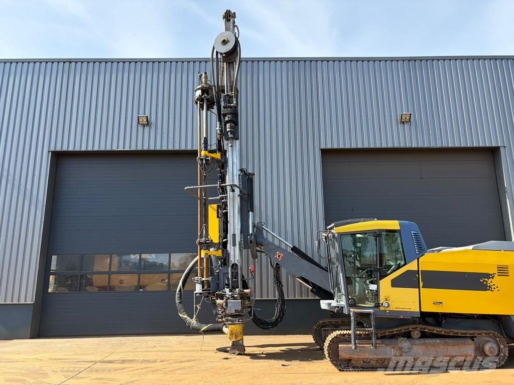 Atlas Copco L6-25 Surface drill rigs