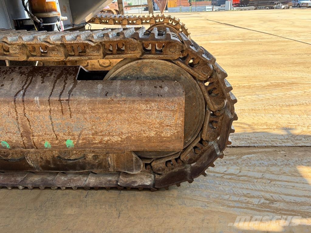 Atlas Copco L6-25 Surface drill rigs
