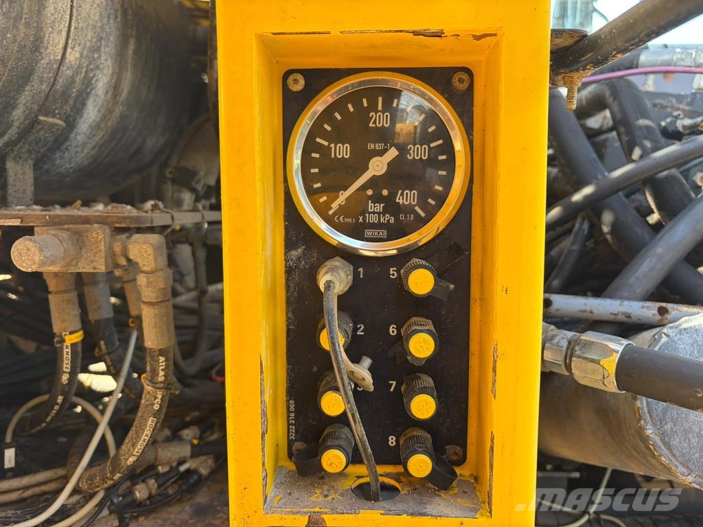 Atlas Copco L6-25 Surface drill rigs