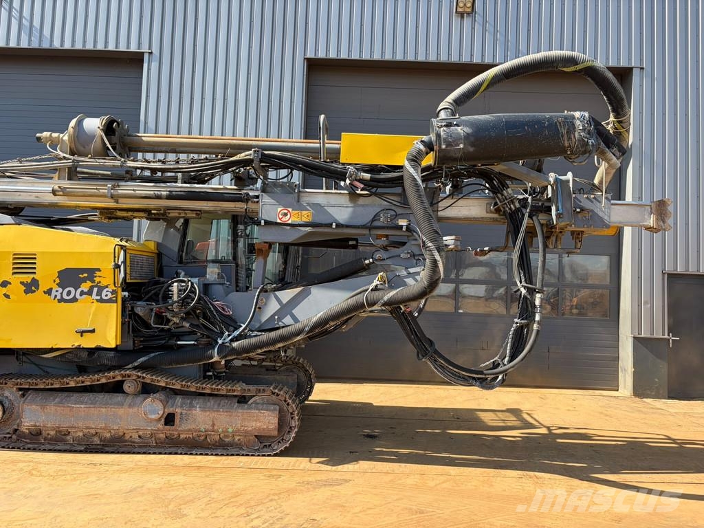 Atlas Copco L6-25 Surface drill rigs