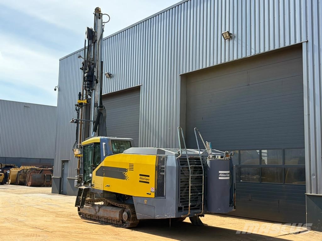 Atlas Copco L6-25 Surface drill rigs