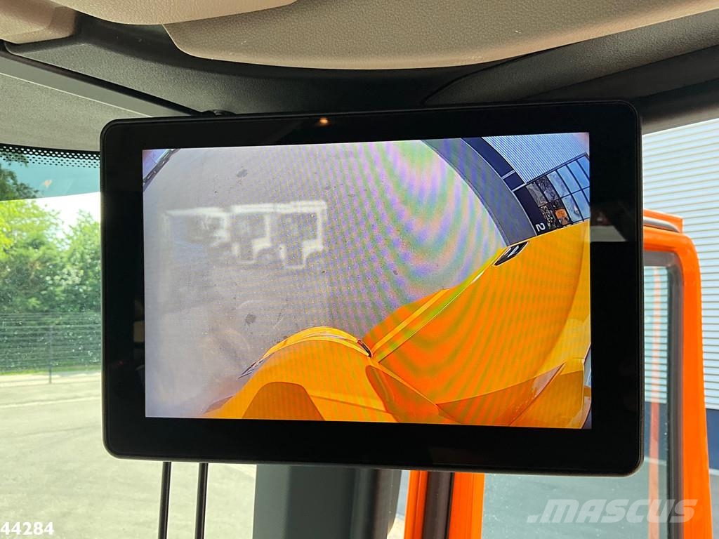 DAF FAN XD 450 Euro 6 HMF 23 Tonmeter laadkraan Abrollkipper