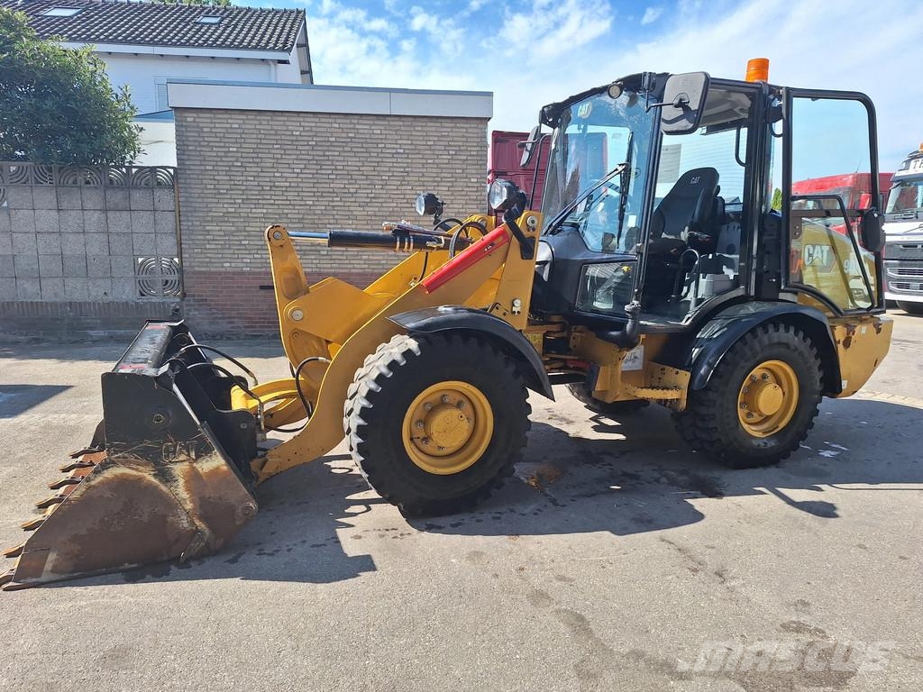 CAT 906 906 Φορτωτές με λάστιχα (Τροχοφόροι)