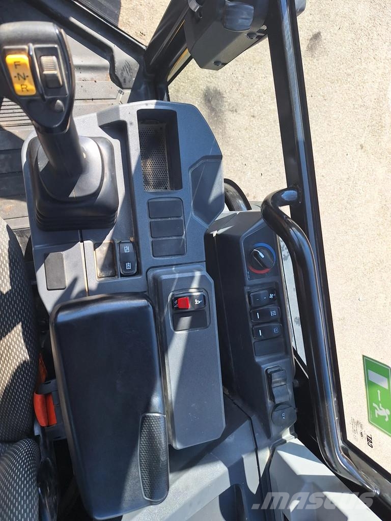 CAT 906 906 Φορτωτές με λάστιχα (Τροχοφόροι)