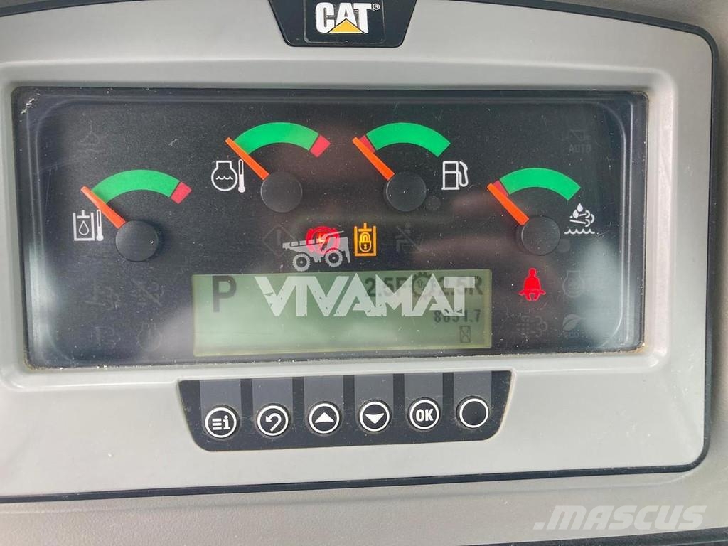 CAT 963K Chargeuse sur chenilles