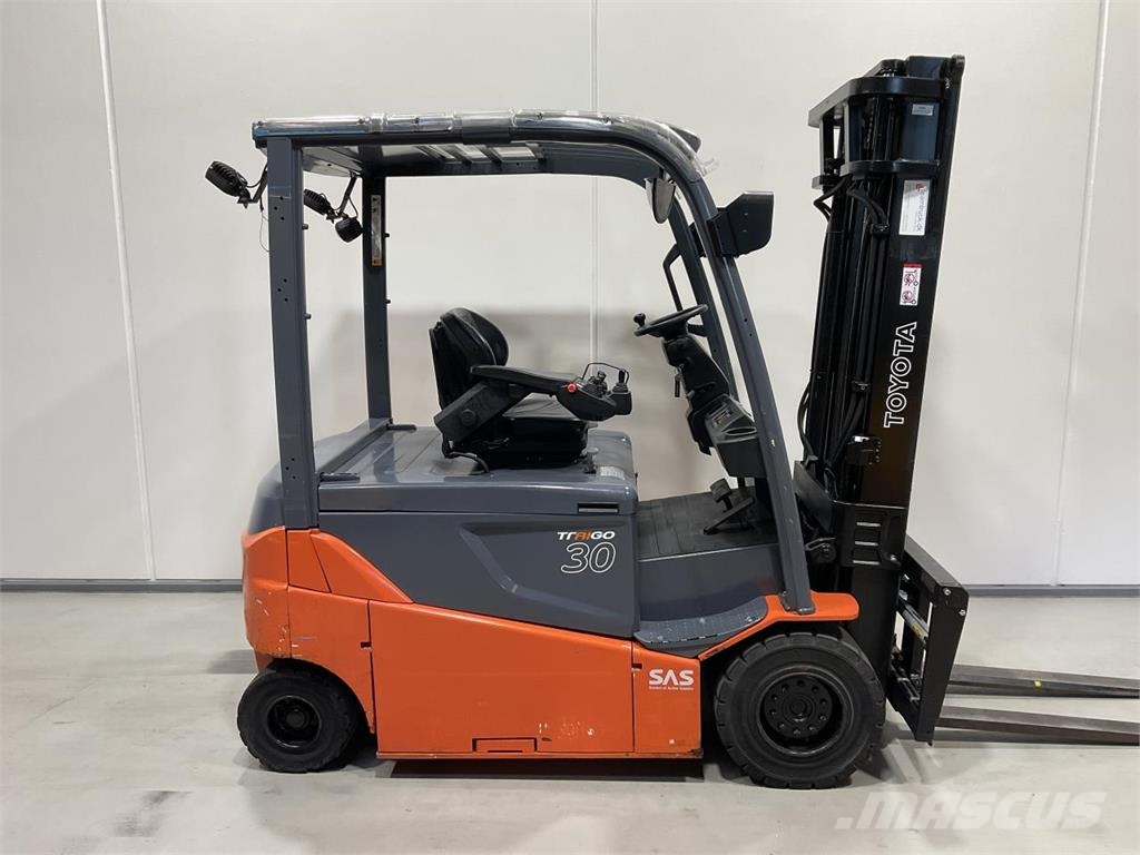 Toyota 8FBMT30 Electric forklifts