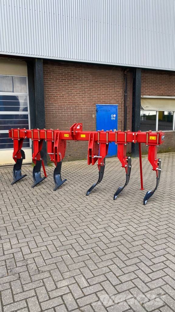 Kverneland CLI 640 Cultivators