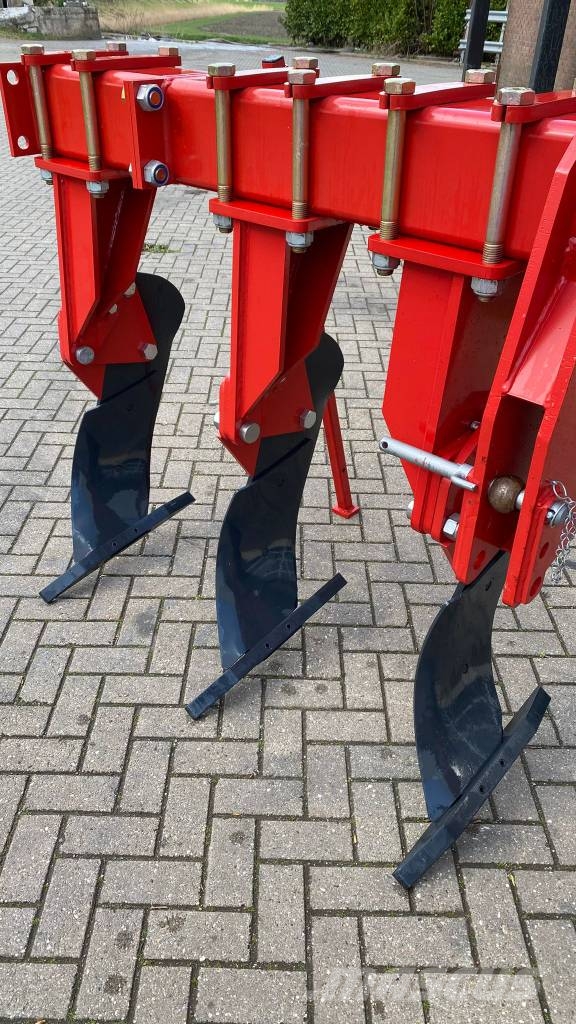 Kverneland CLI 640 Cultivators