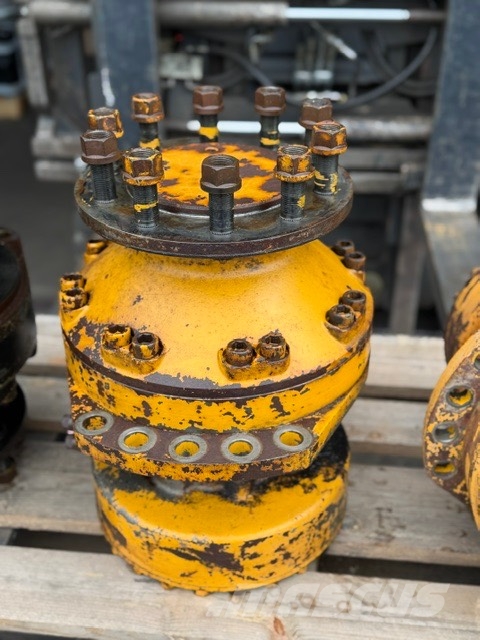 Dynapac CS 141 used hydraulic motor poclain Hidráulicos