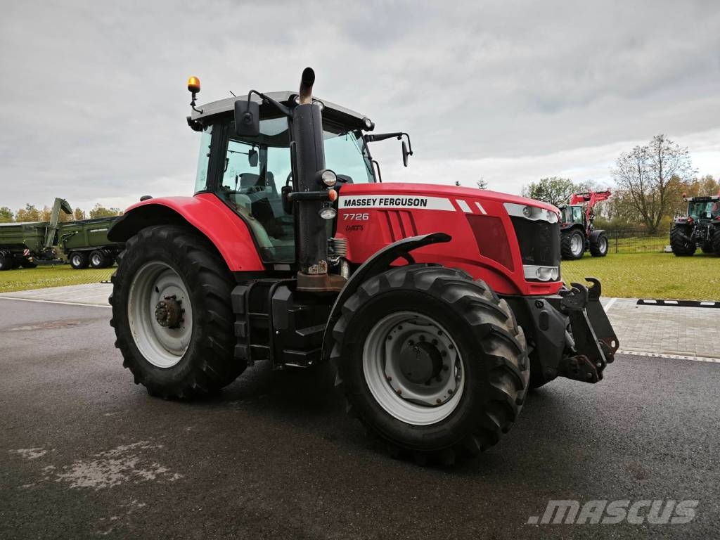 Massey Ferguson 7726 Traktörler