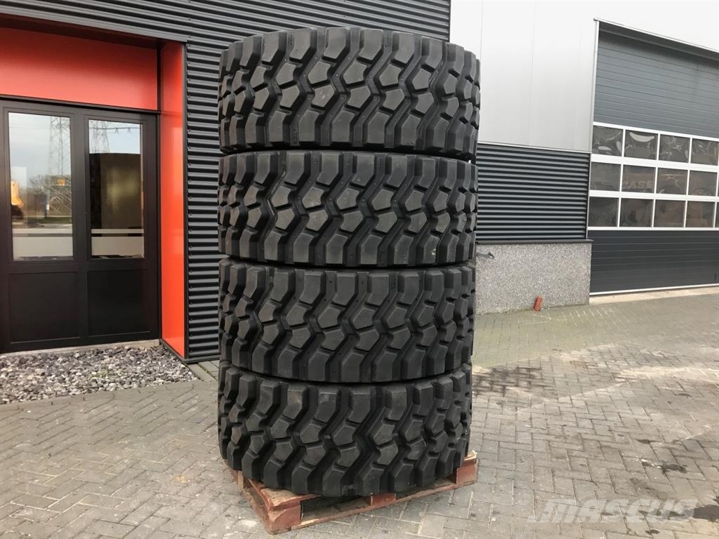 Michelin 600/65-R25 - 650/65-R25 Covers الإطارات والعجلات والحافات