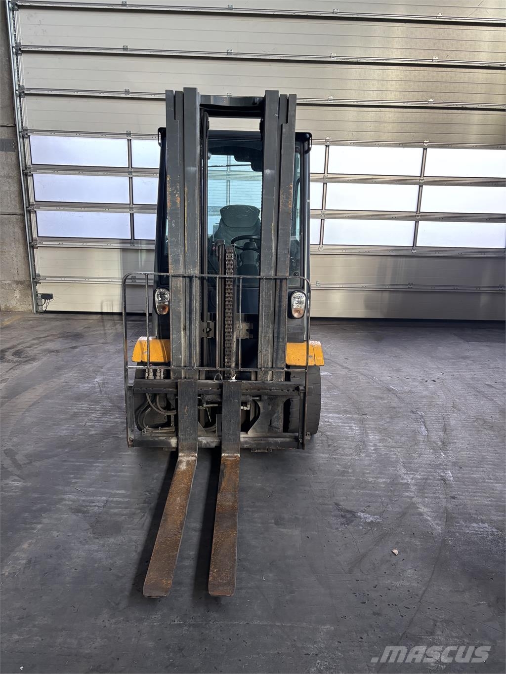 Jungheinrich TFG 425 S Triplex 5.000 mm 天然气叉车