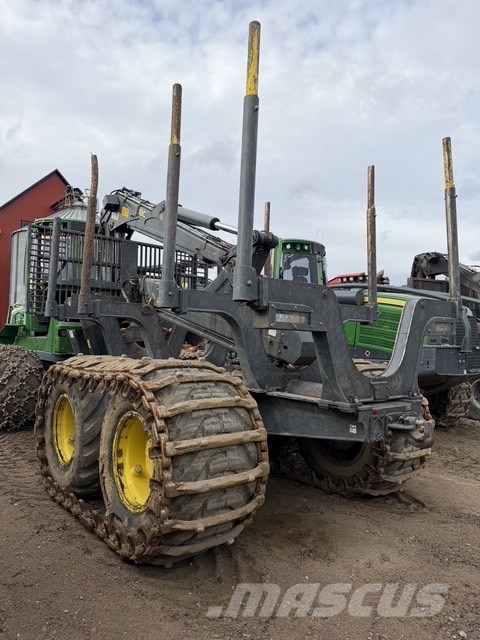John Deere 1210G Uitrijwagens