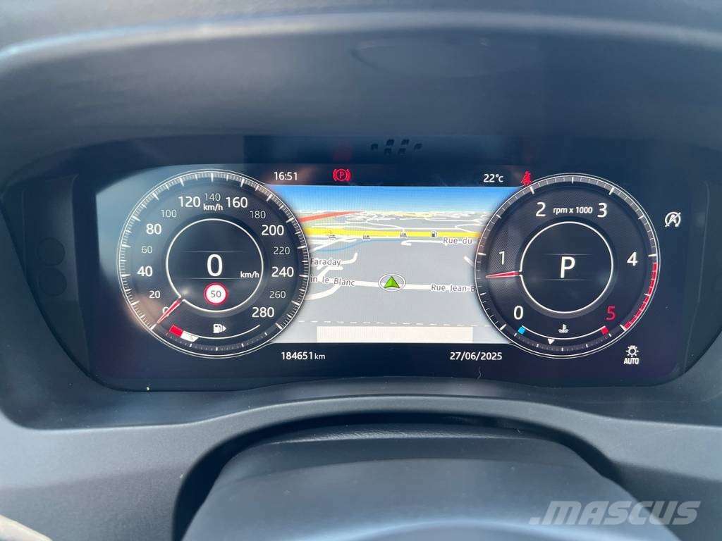 Jaguar XE 20MY SE R-DYN. 2.0L D 180 BVA8 Cockpit PANO Carros