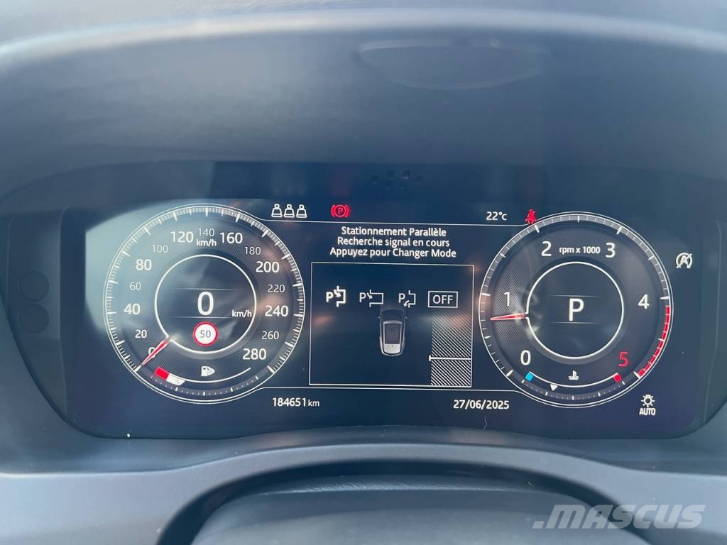 Jaguar XE 20MY SE R-DYN. 2.0L D 180 BVA8 Cockpit PANO Carros