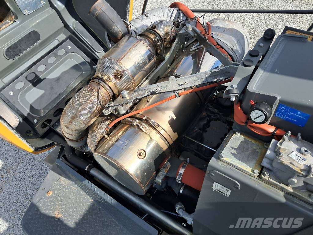 Liebherr L 566 X-Power L 576 580 586 CAT Kolesni nakladalci