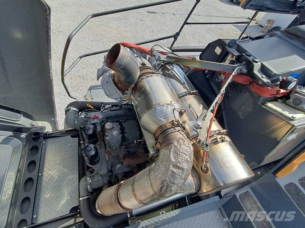 Liebherr L 566 X-Power L 576 580 586 CAT Kolesni nakladalci