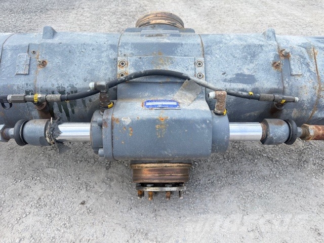 Atlas Copco BOOMER XE 3 USED SPICER AXLES Drilling equipment accessories and spare parts