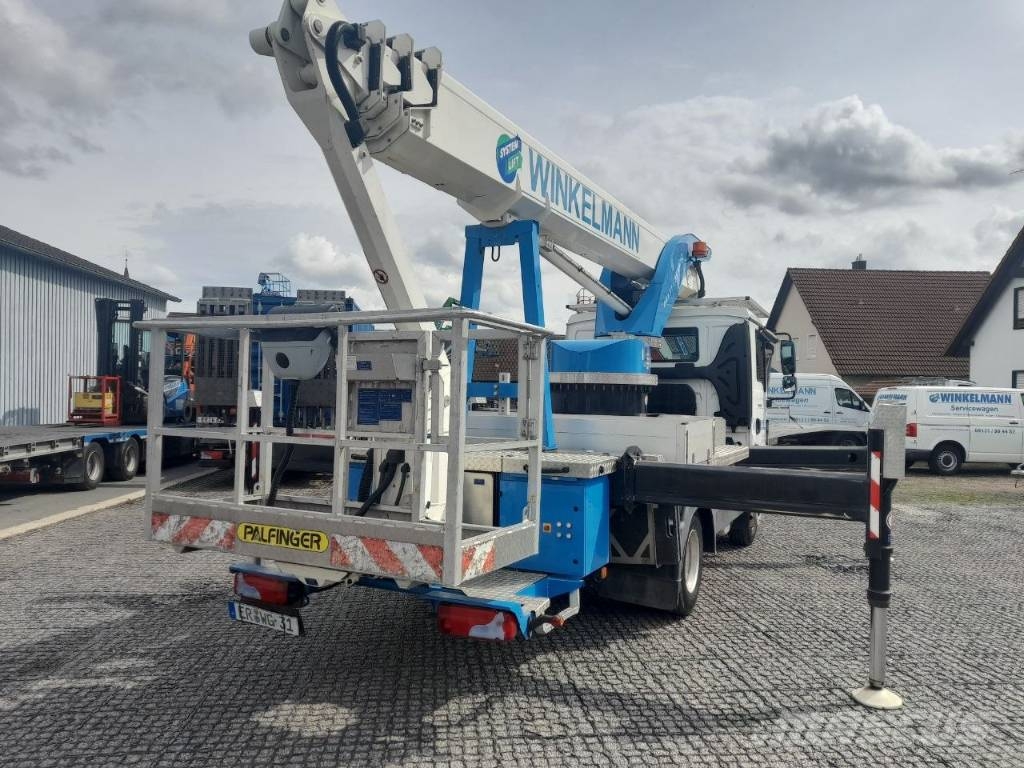 Palfinger P 300 KS Plataformas sobre camión