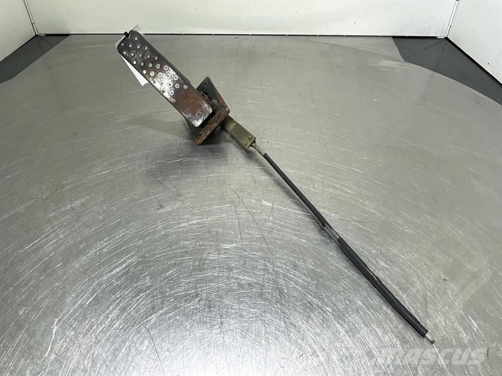 Ahlmann AZ14-4184957A-Gas pedal/Fusspedal Cabina