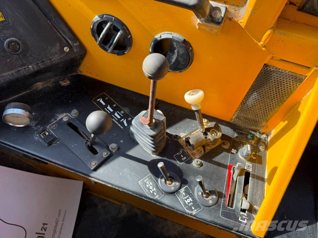 Volvo A 35 Шарнирно-сочленённые самосвалы