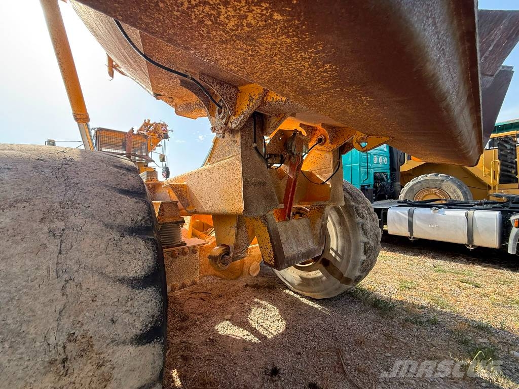 Volvo A 35 Шарнирно-сочленённые самосвалы