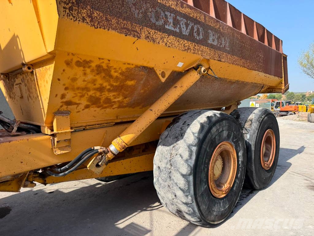 Volvo A 35 Шарнирно-сочленённые самосвалы