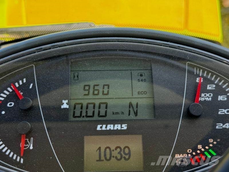 CLAAS AXION 930 Stage V 트랙터