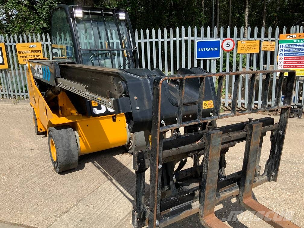 JCB TLT35-22 E Telescopic handlers