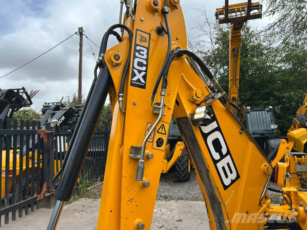 JCB 3 CX Compact Ekskavatoriniai krautuvai