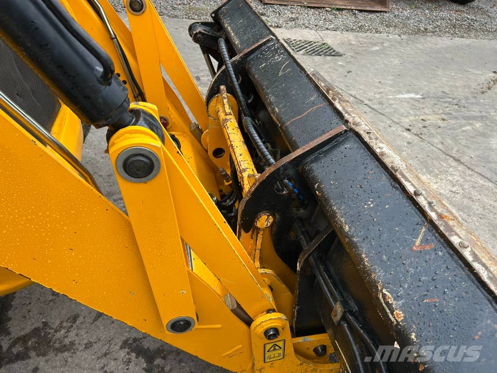 JCB 3 CX Compact Ekskavatoriniai krautuvai