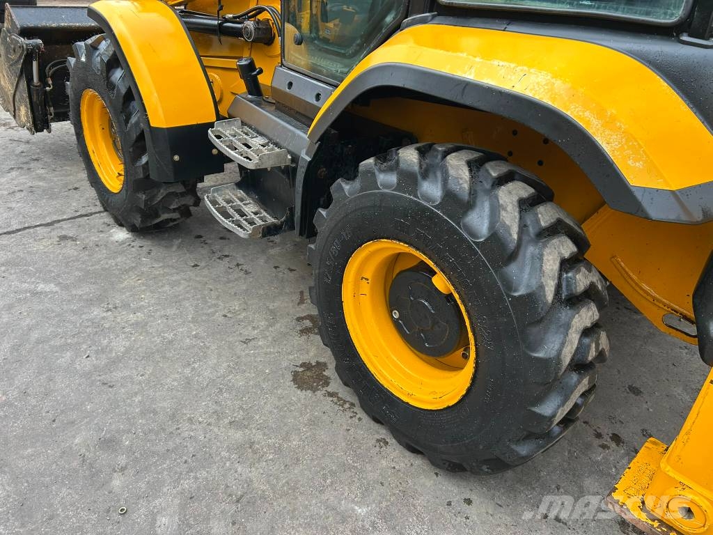 JCB 3 CX Compact Ekskavatoriniai krautuvai
