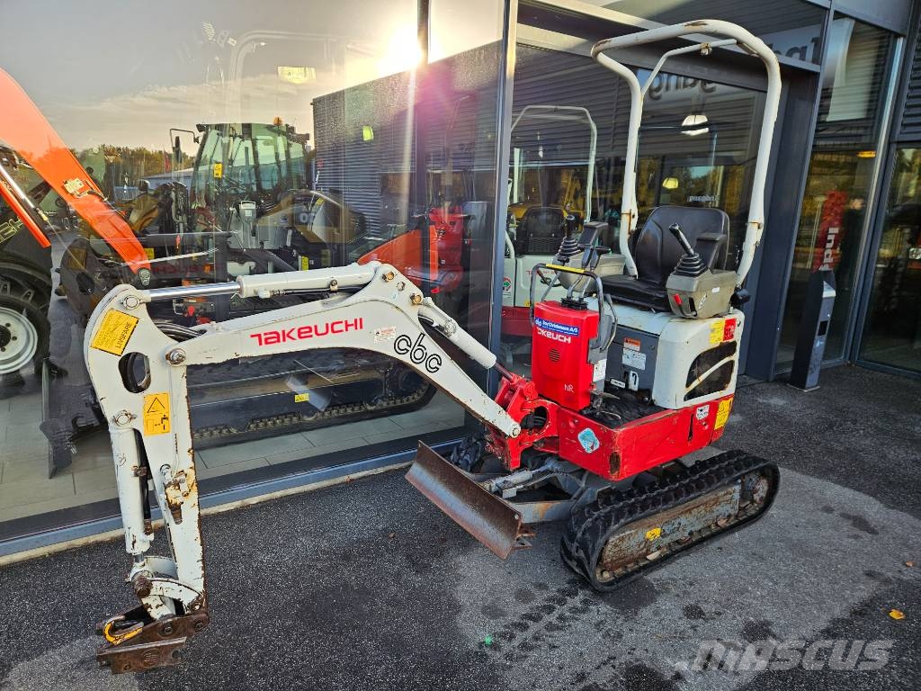 Takeuchi TB 210 R Mini kotrók < 7t