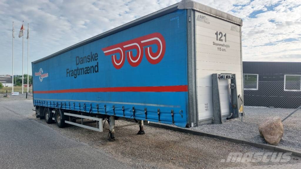 AMT 2 akslet city-gardintrailer med lift Semirremolques de caja de lona