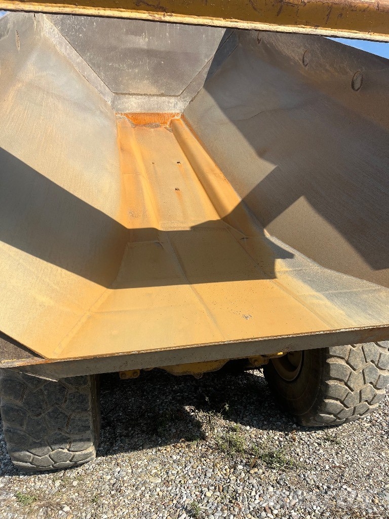 CAT 730 Σπαστό Dump Truck ADT