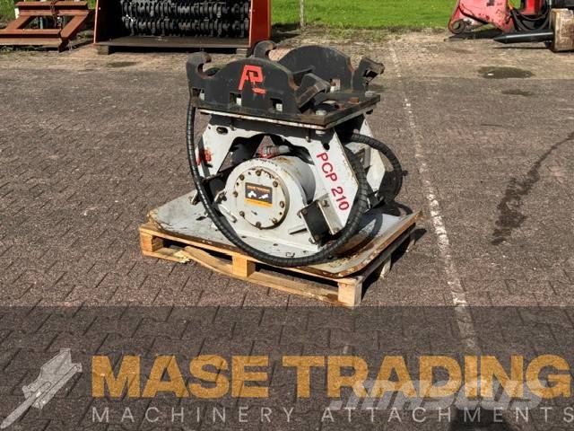 Pladdet PCP210 | Trilblok | CW30 | 635KG | 16 - 22 Ton Vibratory pile drivers
