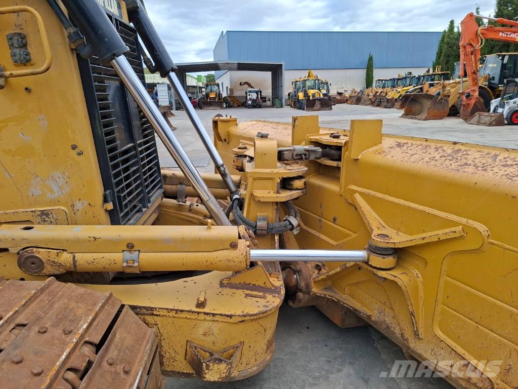 CAT D 6 T LGP 履帶推土機